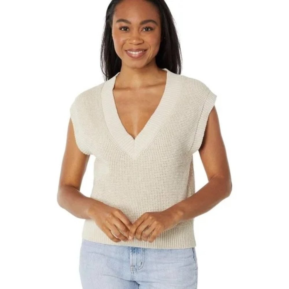 FINAL CALL: Madewell NWT Waffle V-Neck Sweater Vest